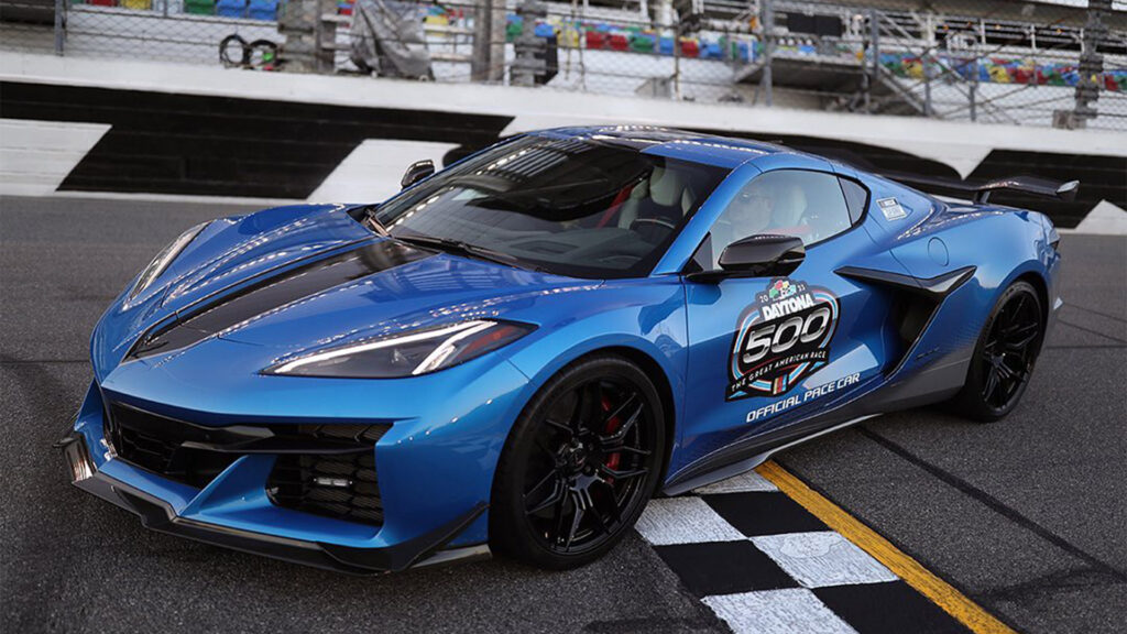  This Is The 2023 Chevy Corvette Z06 That Paced The Daytona 500