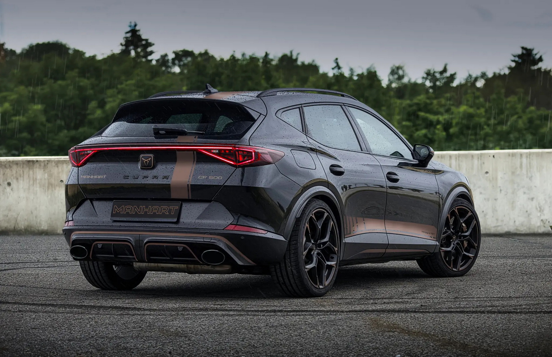 The Cupra Formentor VZ5 has five-cylinders and 385bhp