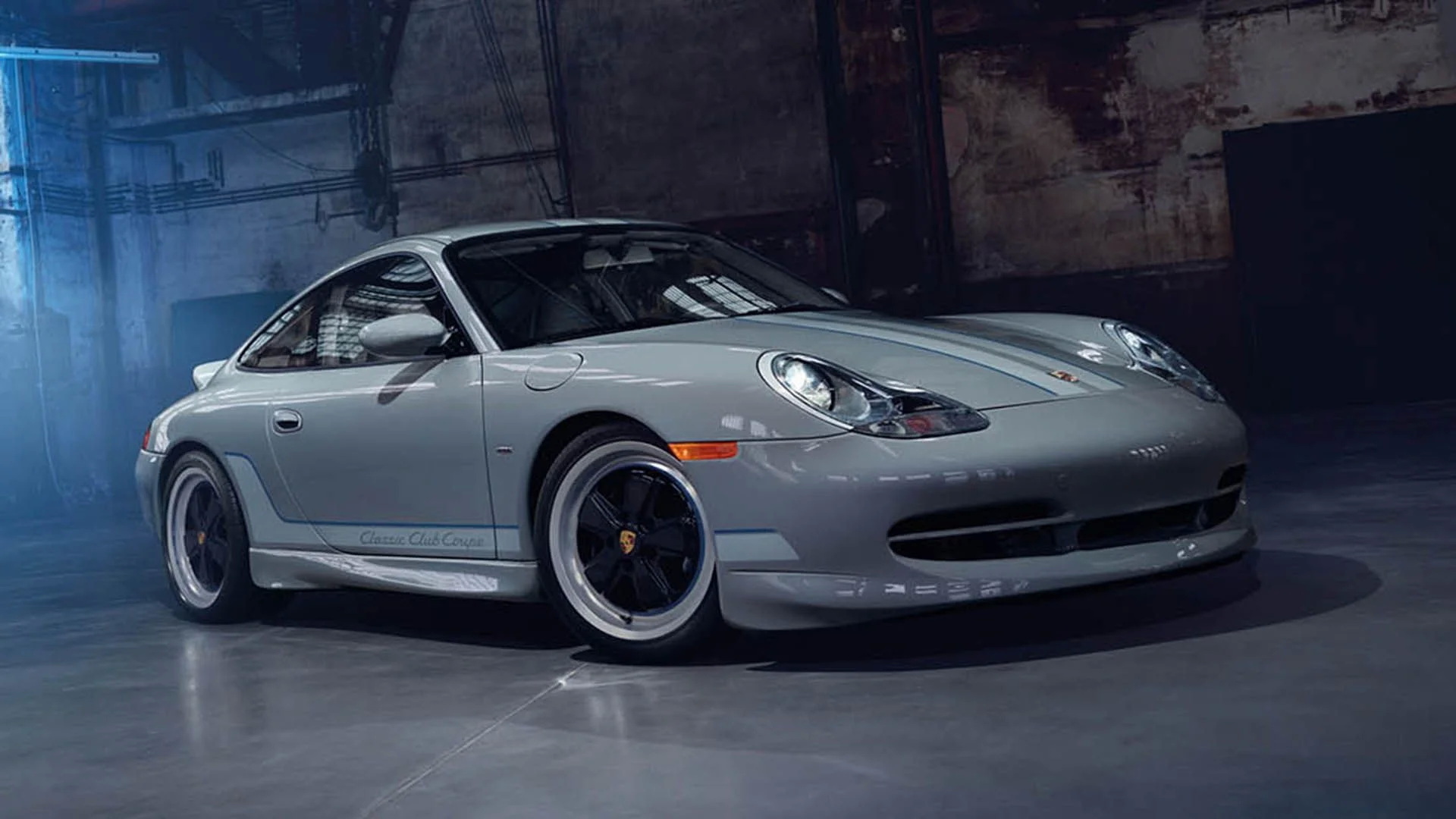 Porsche 911 Classic Club Coupe 7