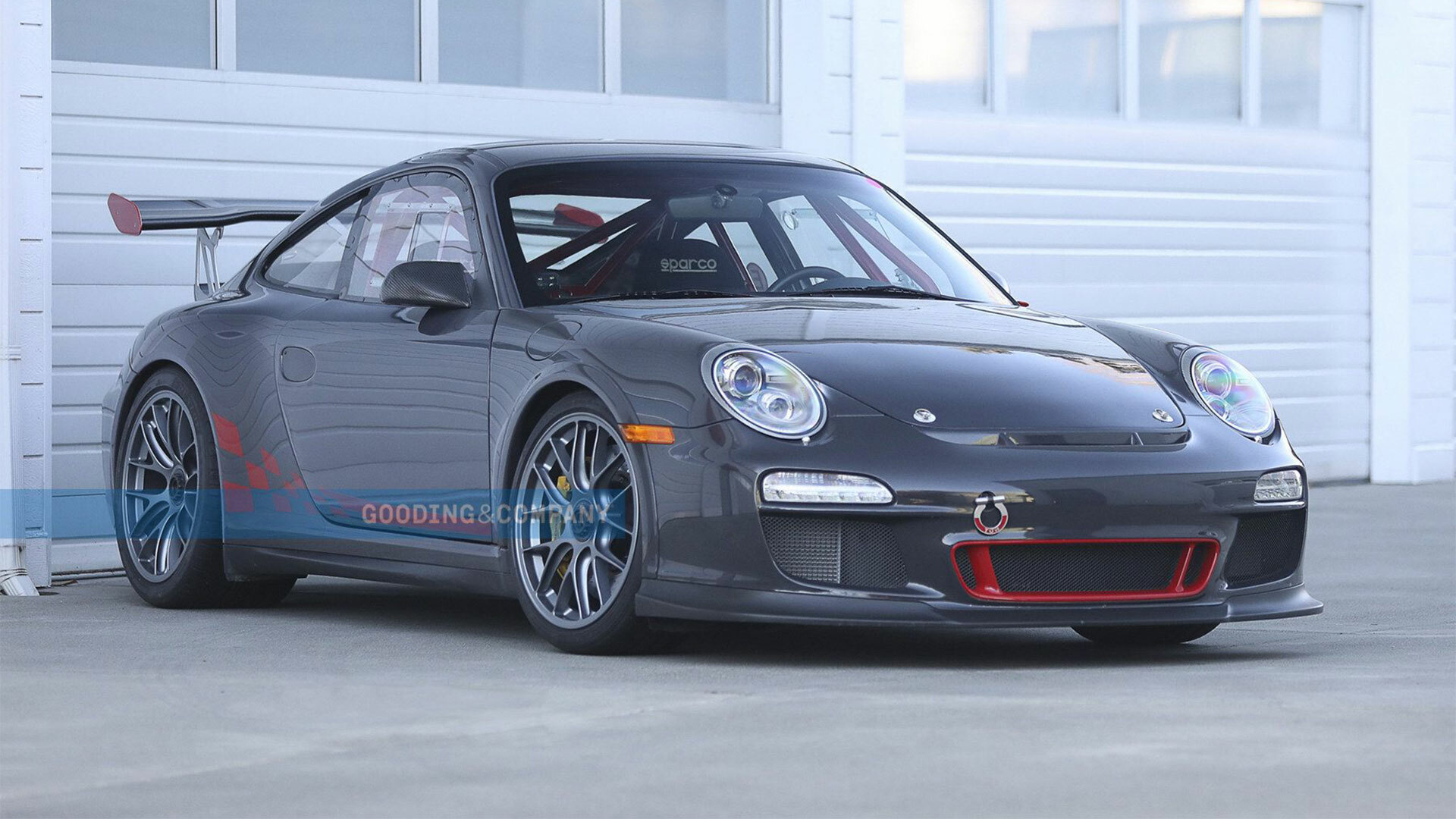 How Could Anyone Resist This 2011 Porsche 911 GT3 RS? - Vimarsana News