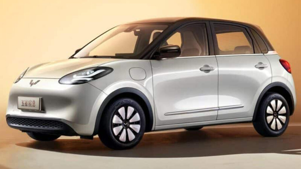 China’s Latest Electric City Car Has A Lot Of Tech And Even An Inflatable Mattress