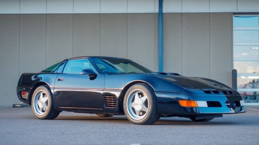  Rare 1991 Callaway Corvette With Twin-Turbo V8 Might Your Ticket To Exclusivity