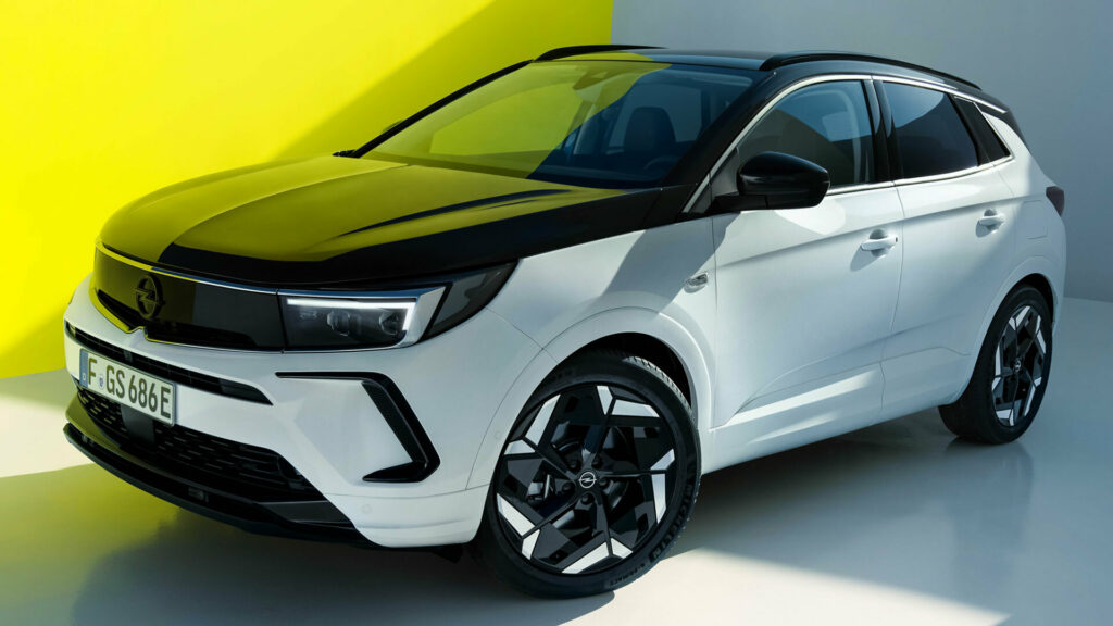  Opel And Vauxhall Grandland’s All-Electric Successor Coming In 2024