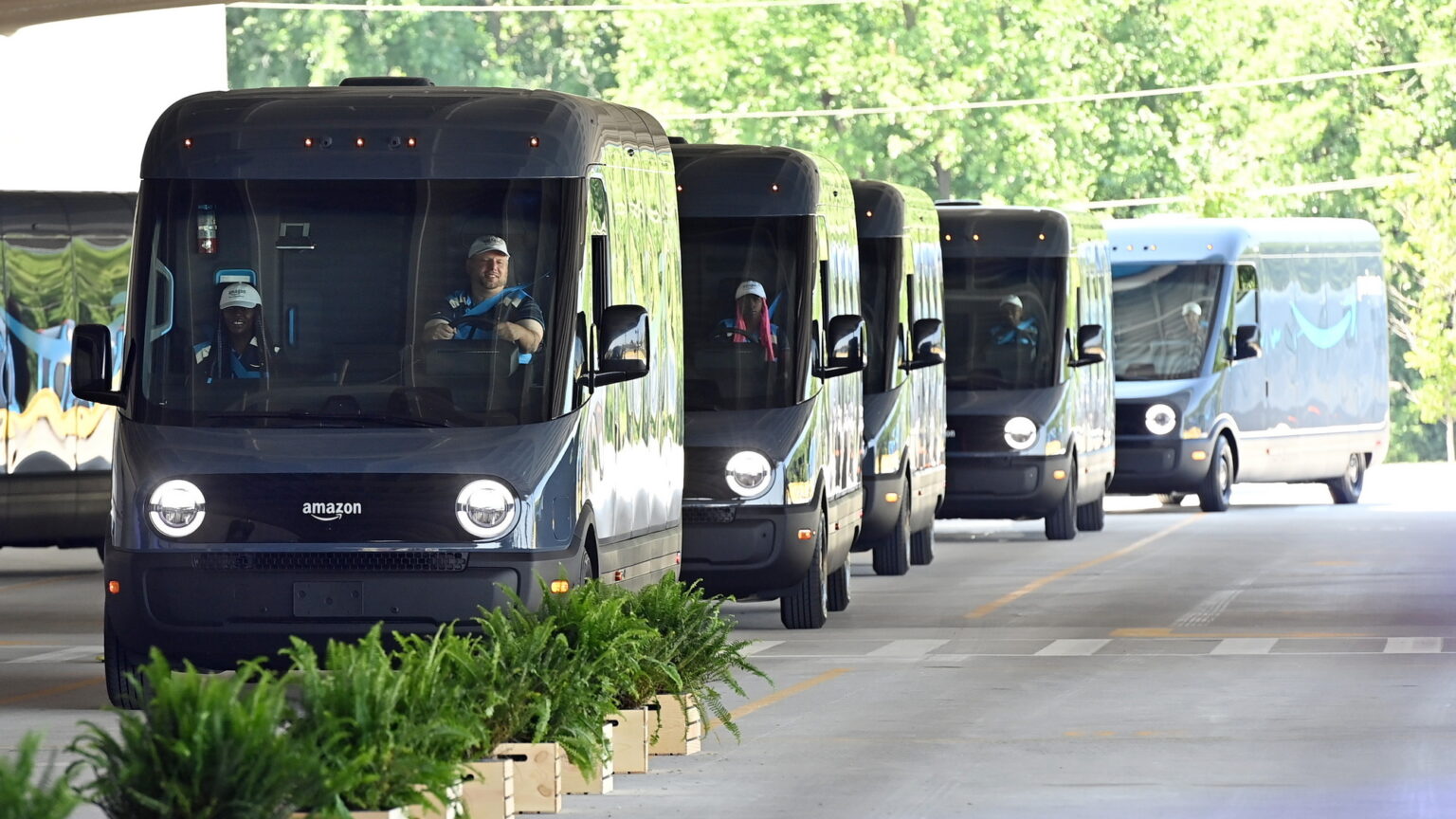 Amazon’s Rivian Vans Cut A/C For Delivery Drivers Over An Open Door ...