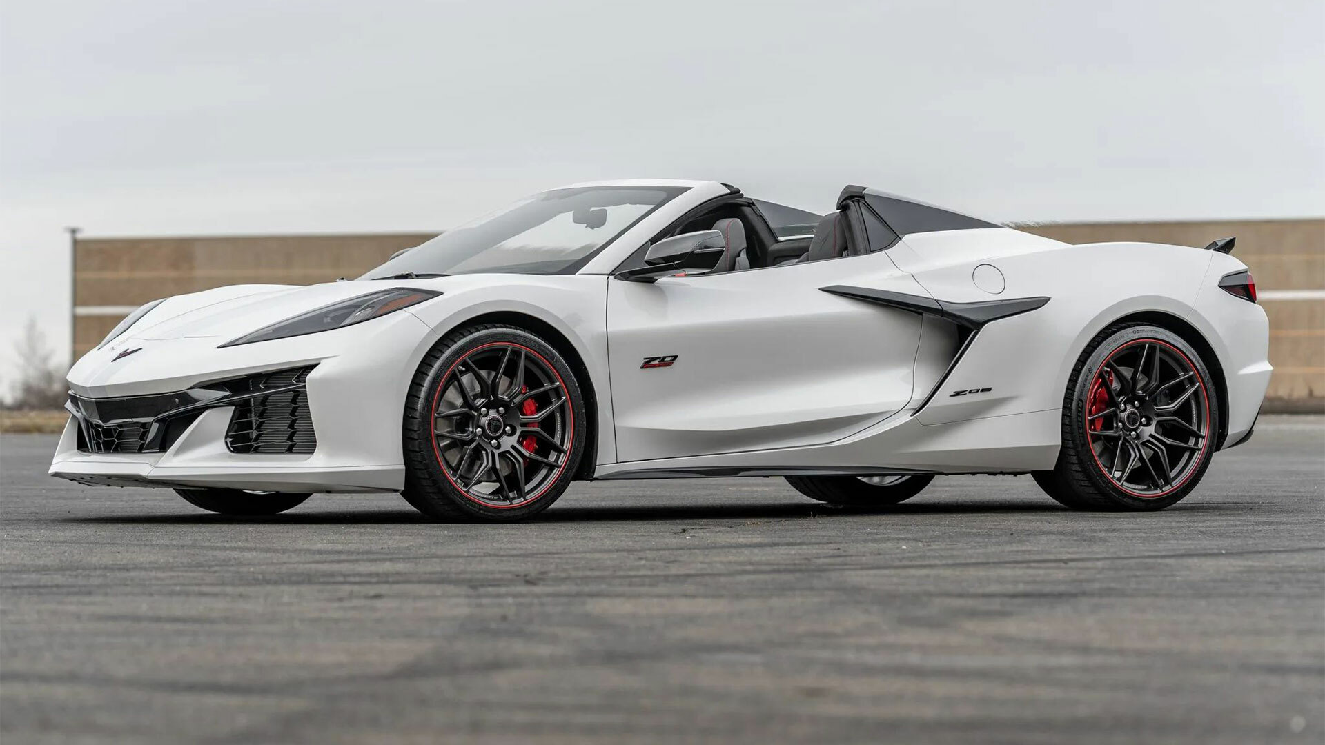 These Two 2023 Corvette Z06s Failed To Reach Their Reserves During Online Auctions - Vimarsana News
