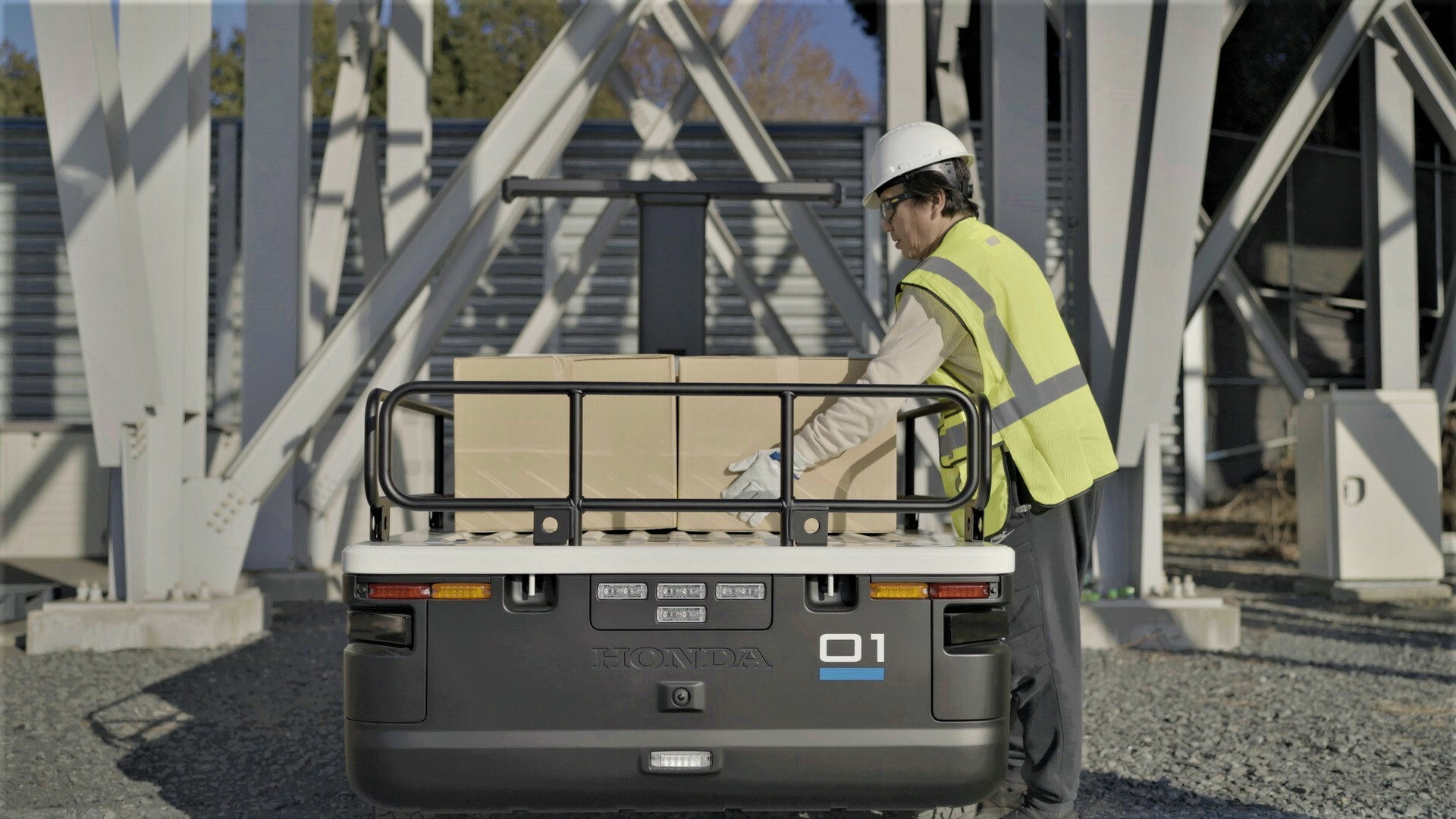 Honda’s New Autonomous Robo-Worker Is Stronger, Faster, And More Clever ...