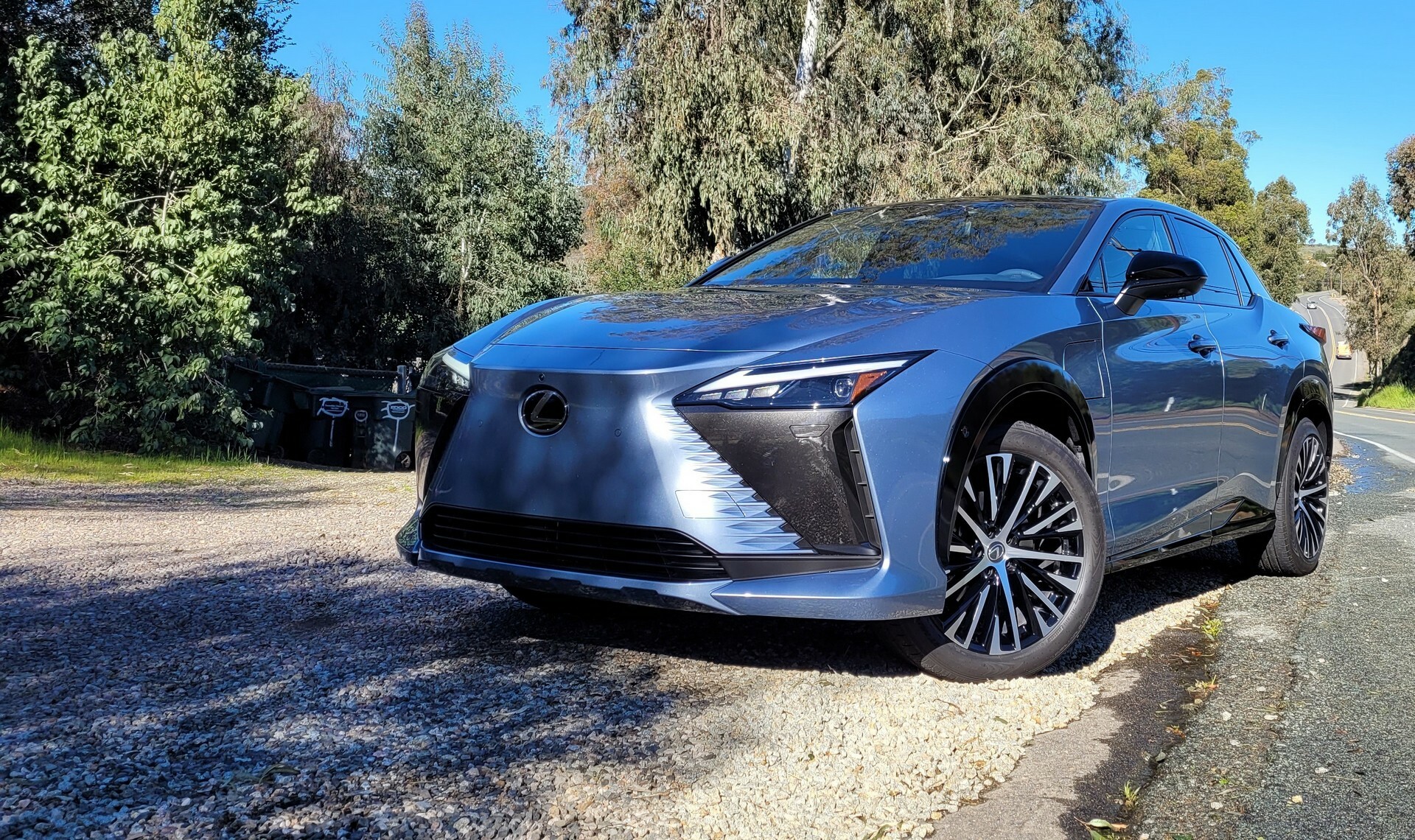 2023 Lexus RZ 100