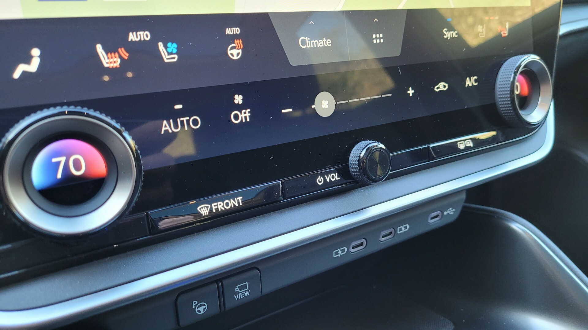 2023 Lexus RZ 204