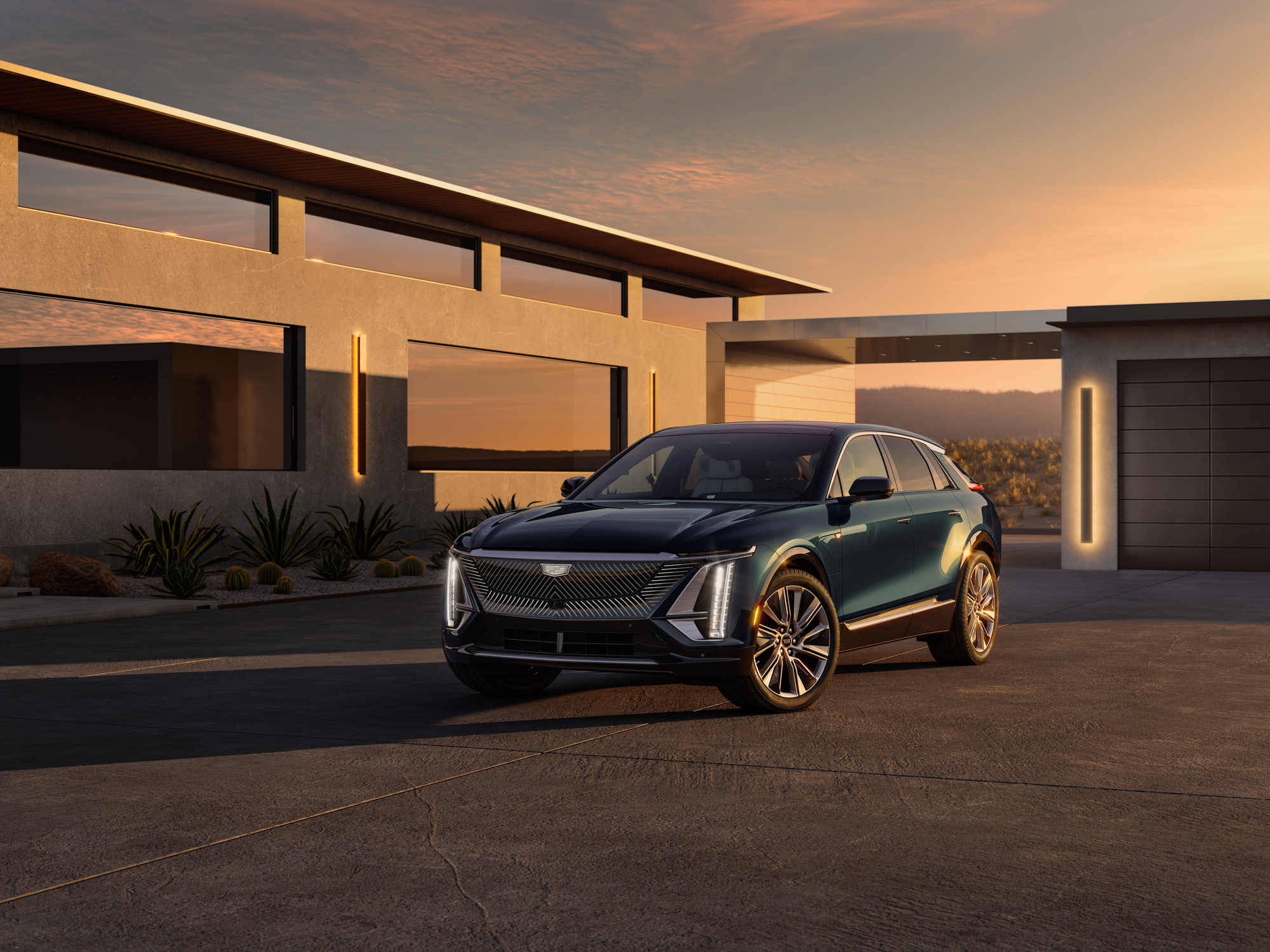 GM (NYSE:GM) Keeps Its Rise Going With New Electric Cadillac