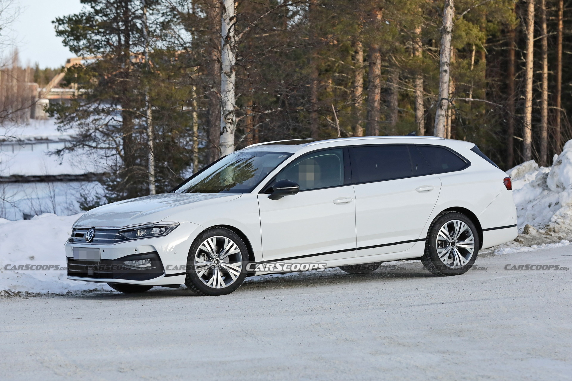 2024 VW Passat Spy Shots 4