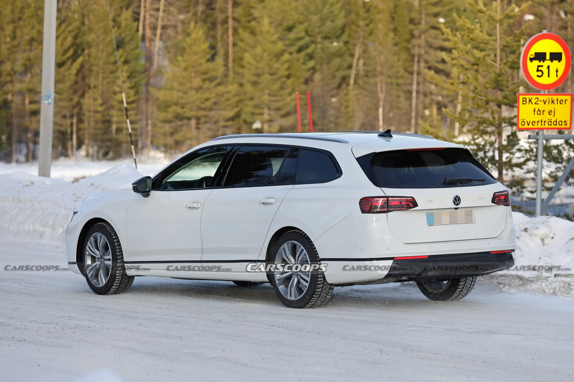2024 VW Passat Spy Shots 7