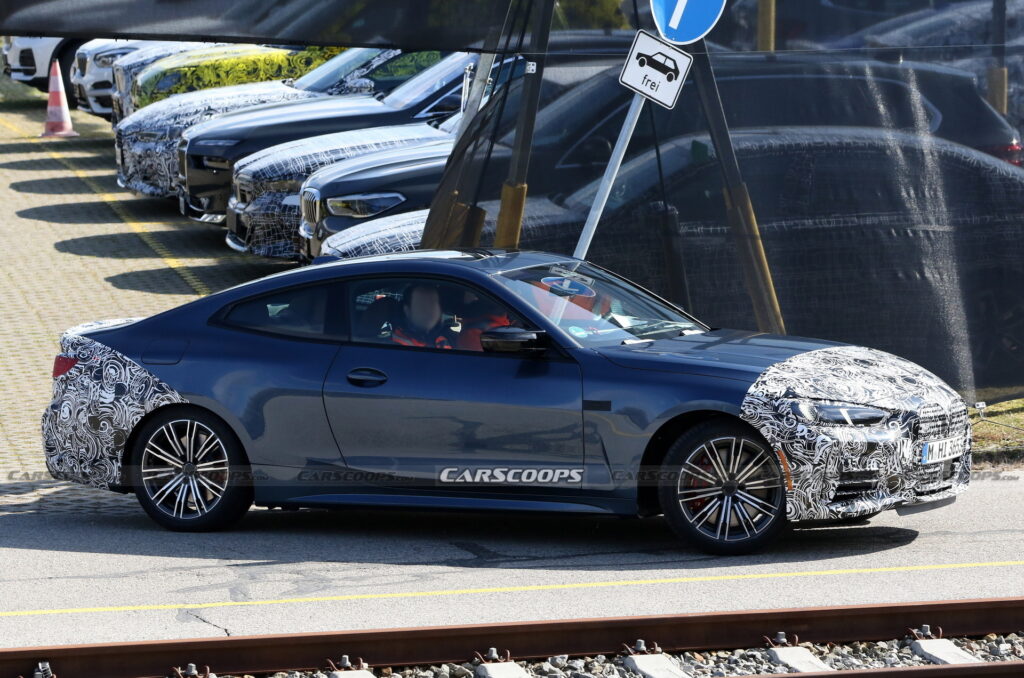 Facelifted 2025 BMW 4-Series And M440i Coupes Spied With Fresh LEDs |  Carscoops
