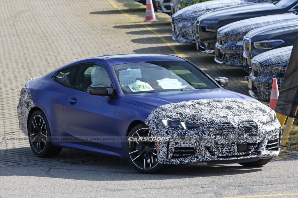 Facelifted 2025 BMW 4-Series And M440i Coupes Spied With Fresh LEDs |  Carscoops