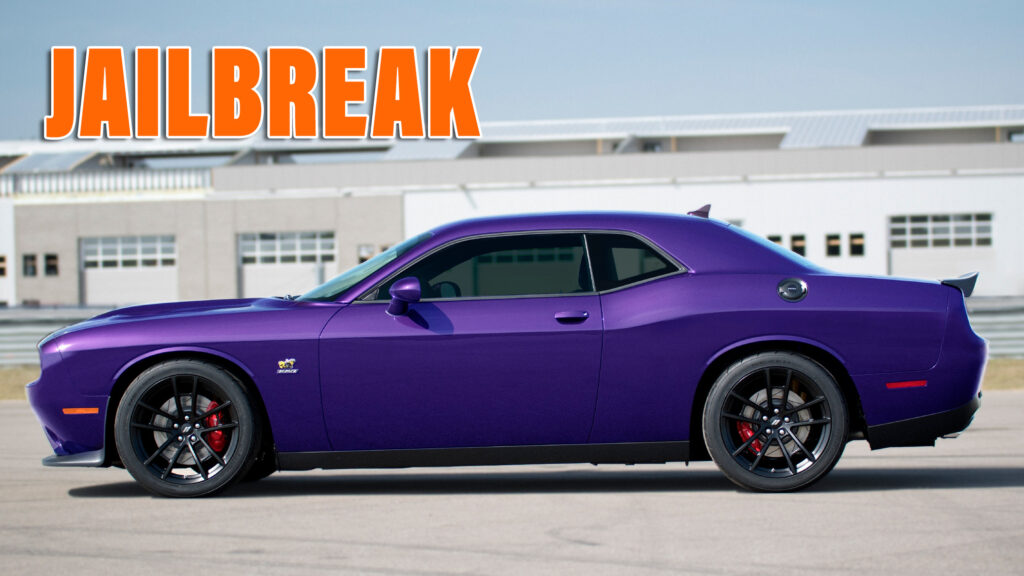  Thieves Steal Six New Dodge Challenger Hellcats Worth $600K And Lead Police On Chase
