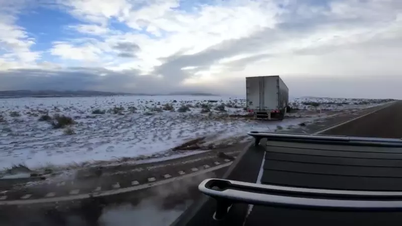  Watch A Rivian R1T Pull Out A 17-Ton Semi Truck From A Snowy Ditch In Utah