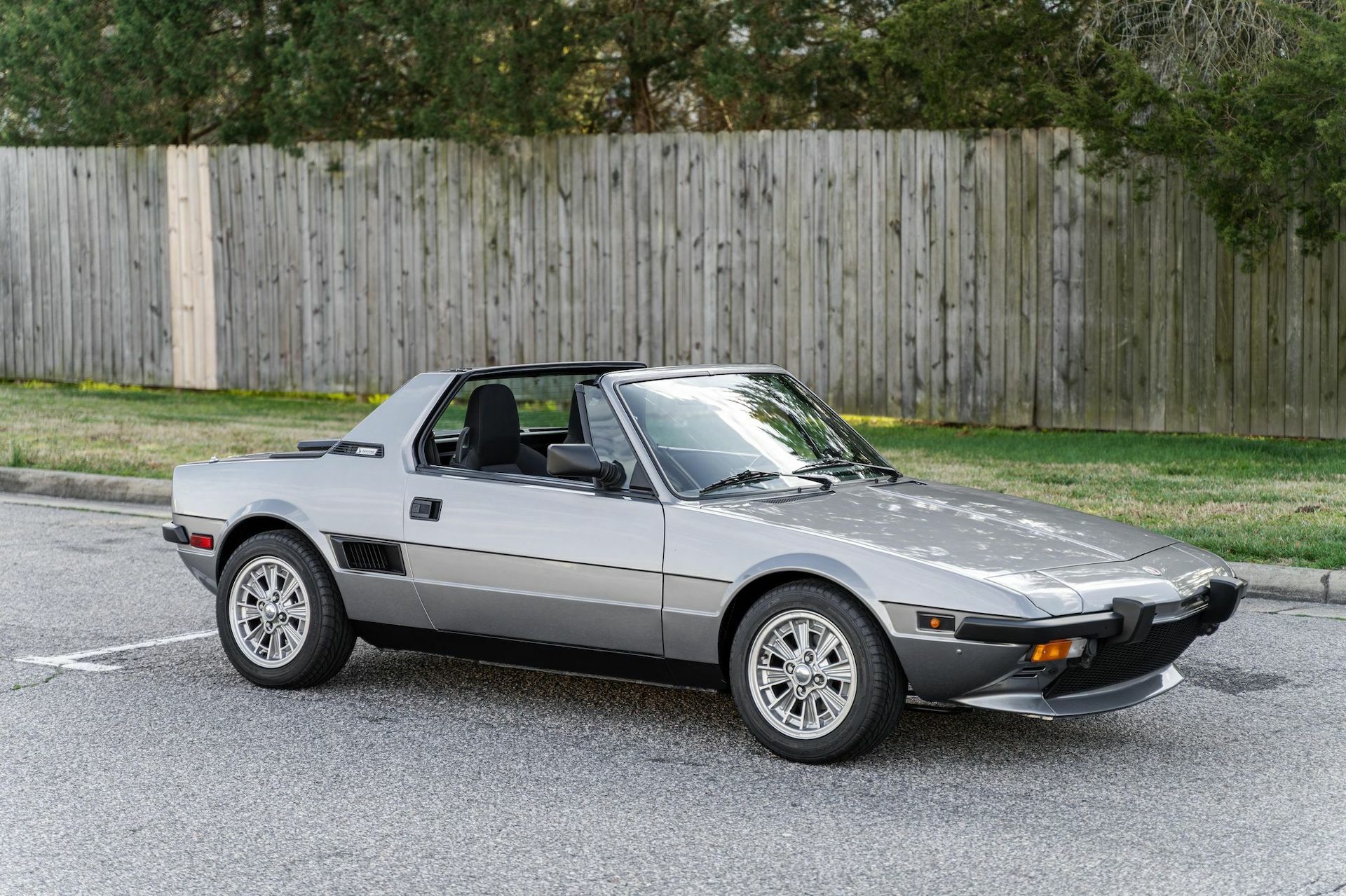 This 215-HP VTEC-Swapped X1/9 Is The Sports Car Fiat Should Have Built ...