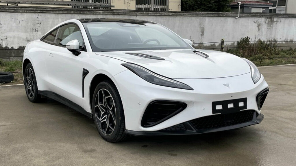  The Nezha GT Is An Electric Sports Car That Looks More European Than Chinese
