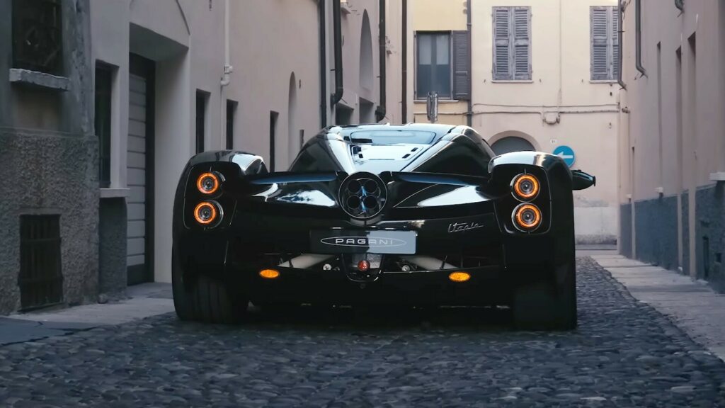 Watch A Black Pagani Utopia Roam Narrow Streets Of A Medieval Italian City