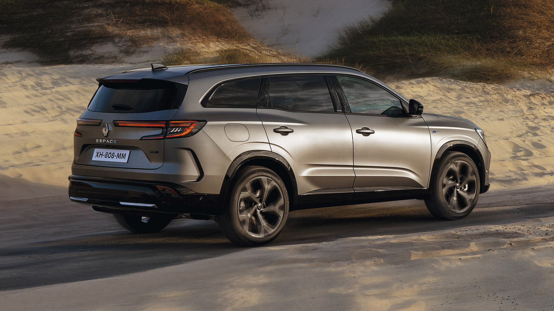 New Renault Espace Debuts As A Longer Austral SUV With Seven Seats