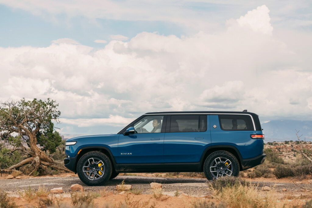 2022 Rivian R1S 2 1024x682 - Auto Recent