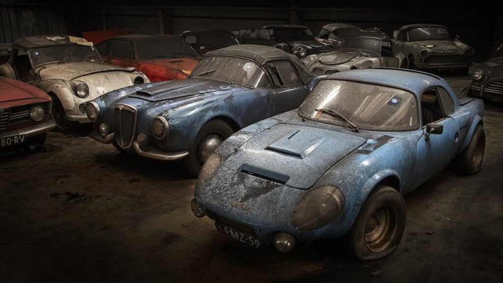  An Amazing Collection Of 230 Classic Cars Discovered In Hidden Barn Find