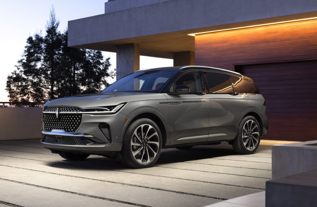 Lincoln Nautilus 2024