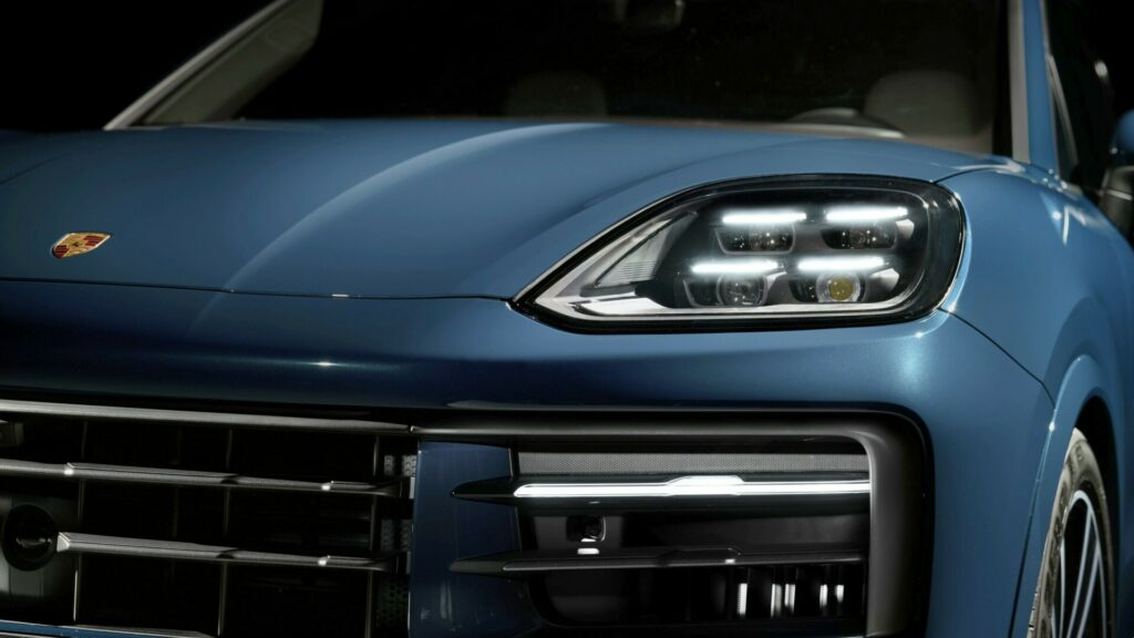  2024 Porsche Cayenne Shows Its Face Before April 18 Debut