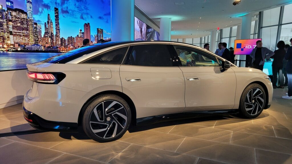  America’s VW ID.7 To Be Sold With 82 kWh Battery And RWD, AWD Options