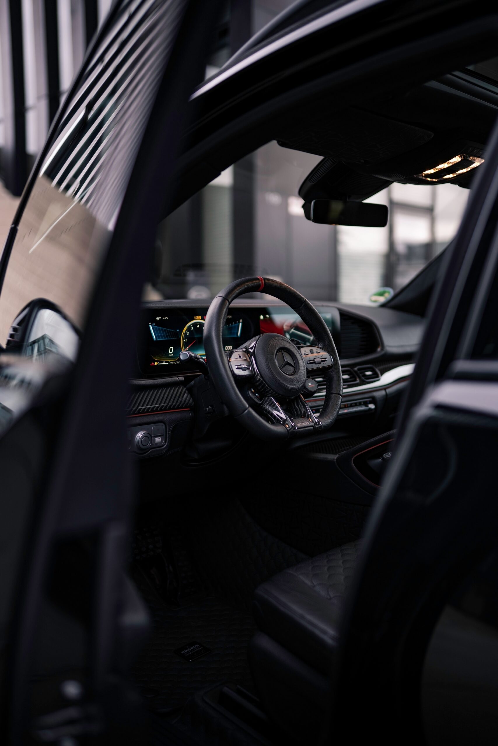 Brabus 900 Superblack 2 - 115