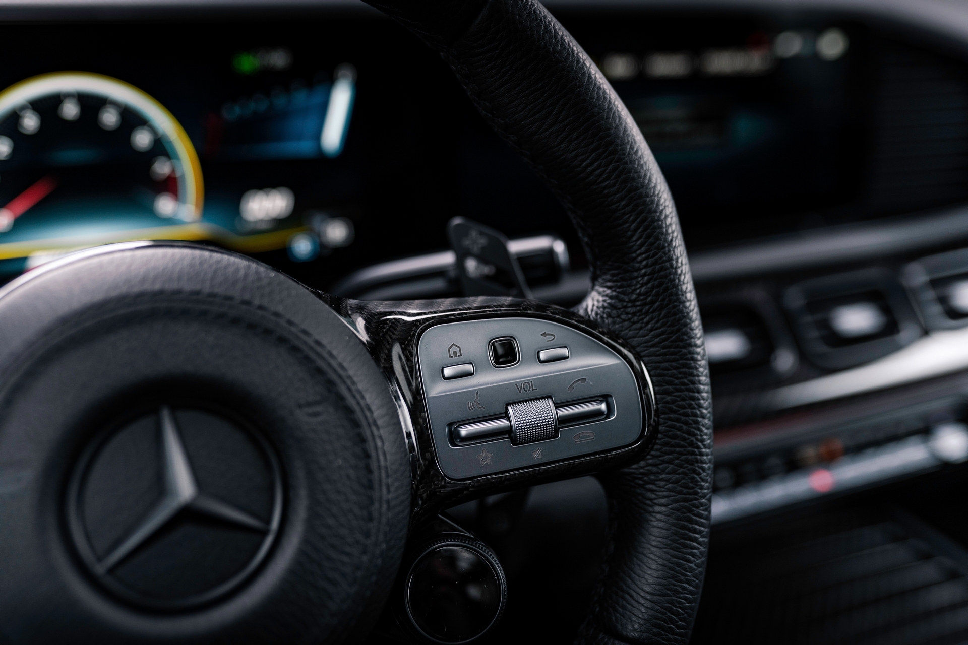 Brabus 900 Superblack 2 - 128