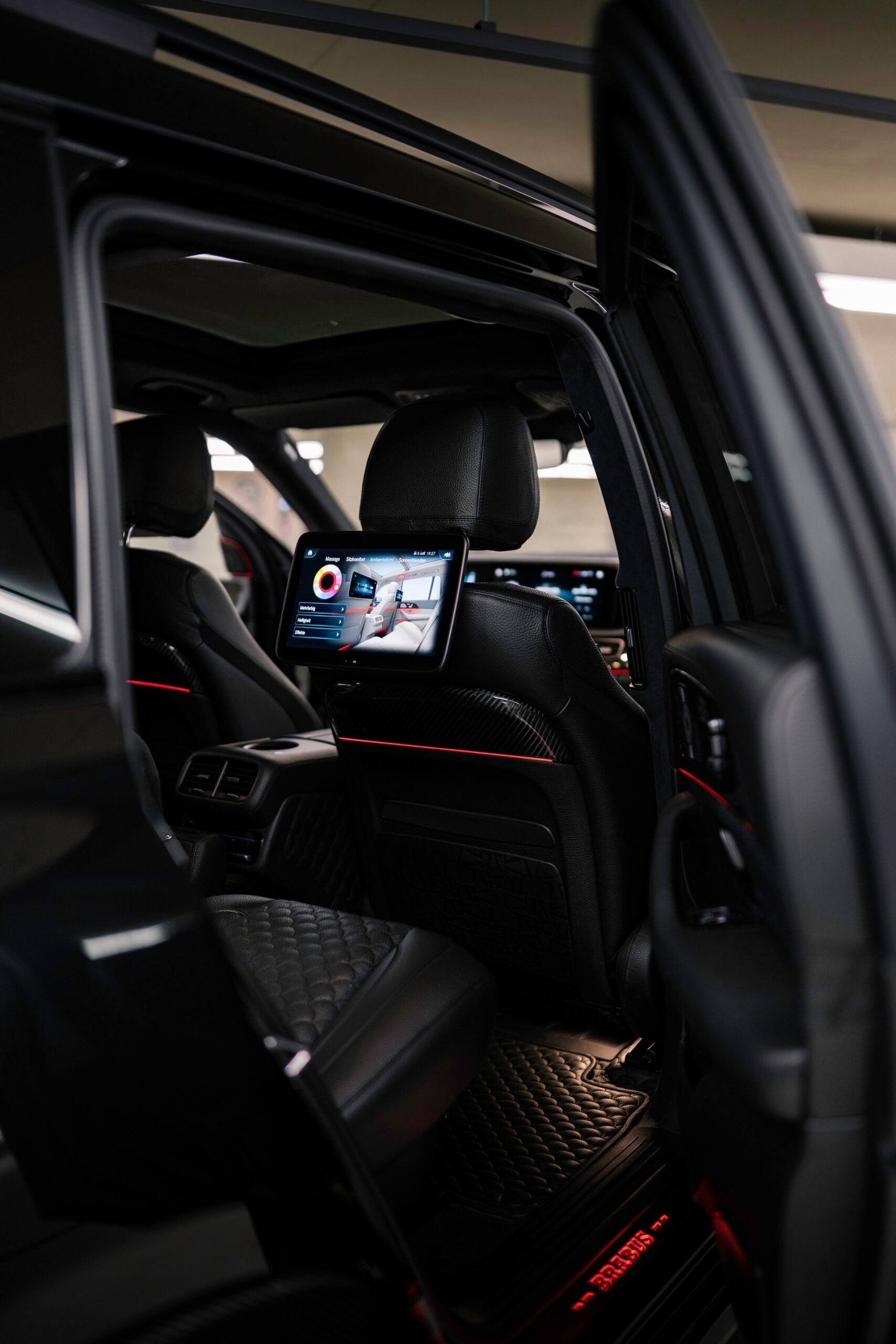 Brabus 900 Superblack 2 - 142