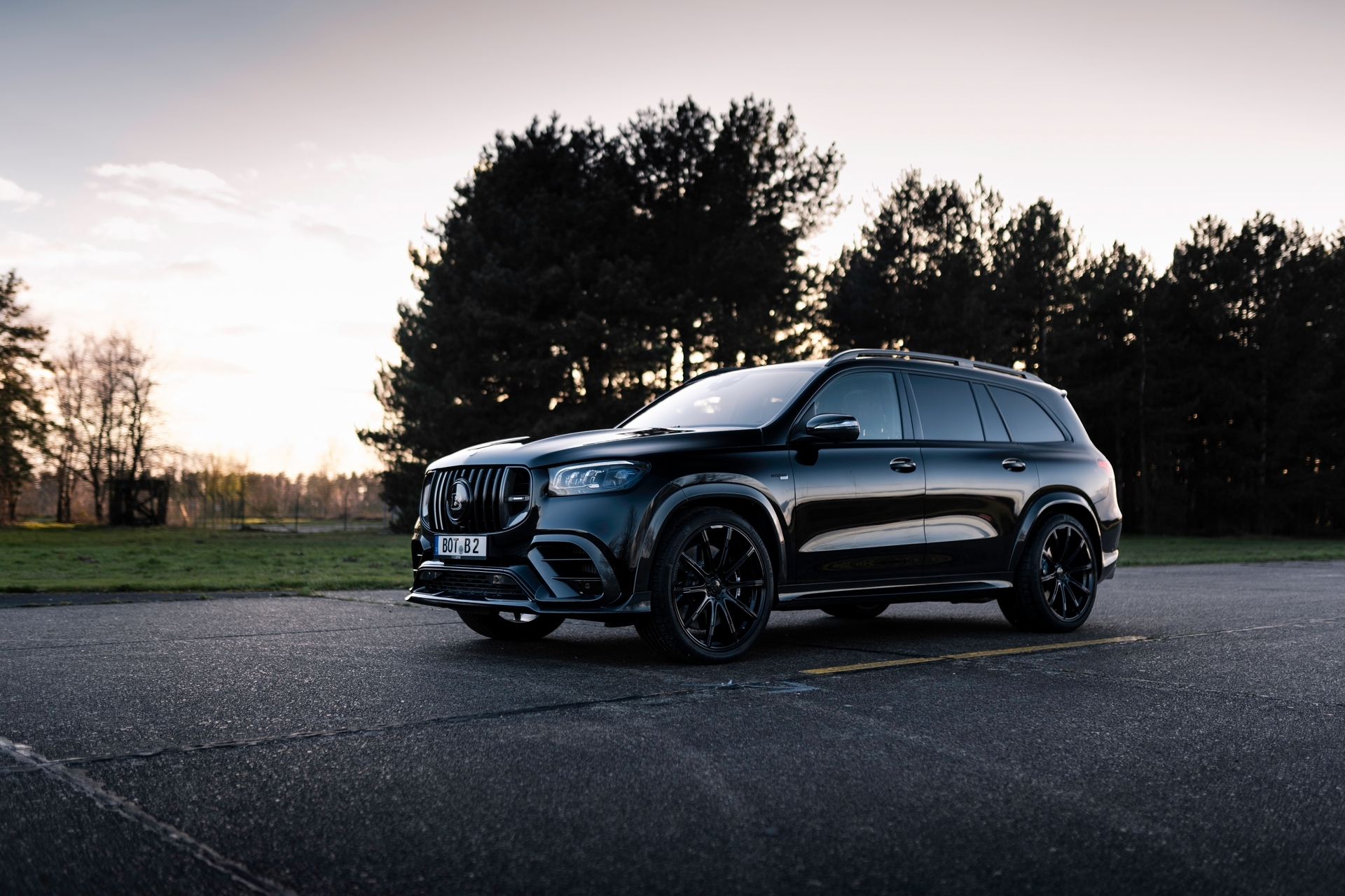 Brabus 900 Superblack 2 - 23