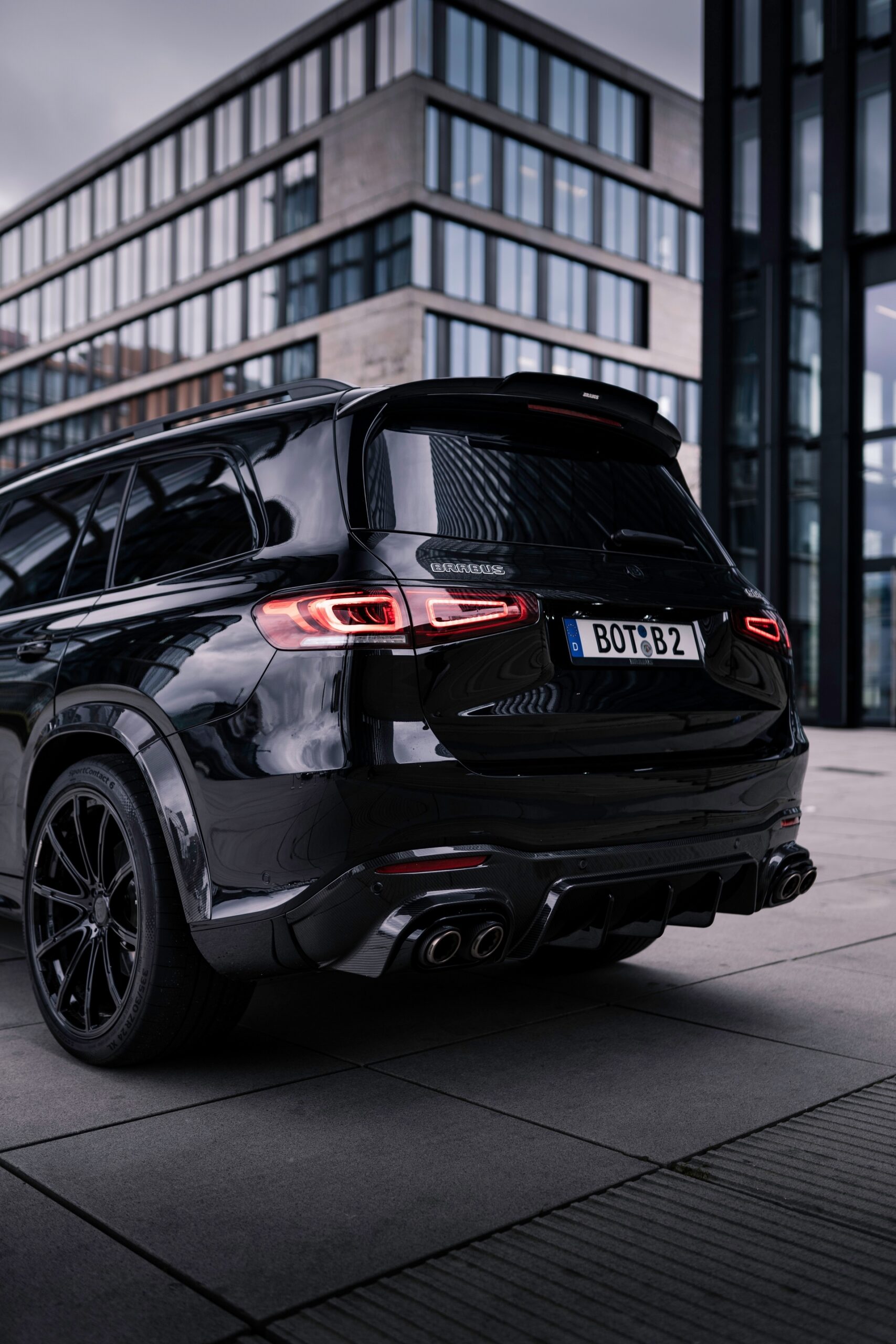 Brabus 900 Superblack 2 - 76