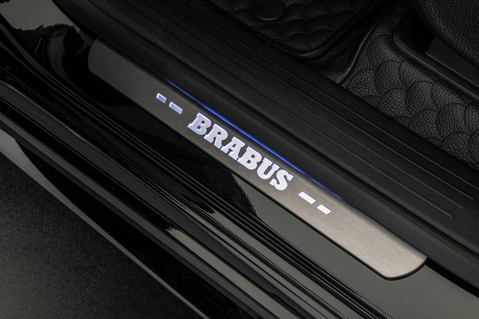 Brabus 900 Superblack - 23