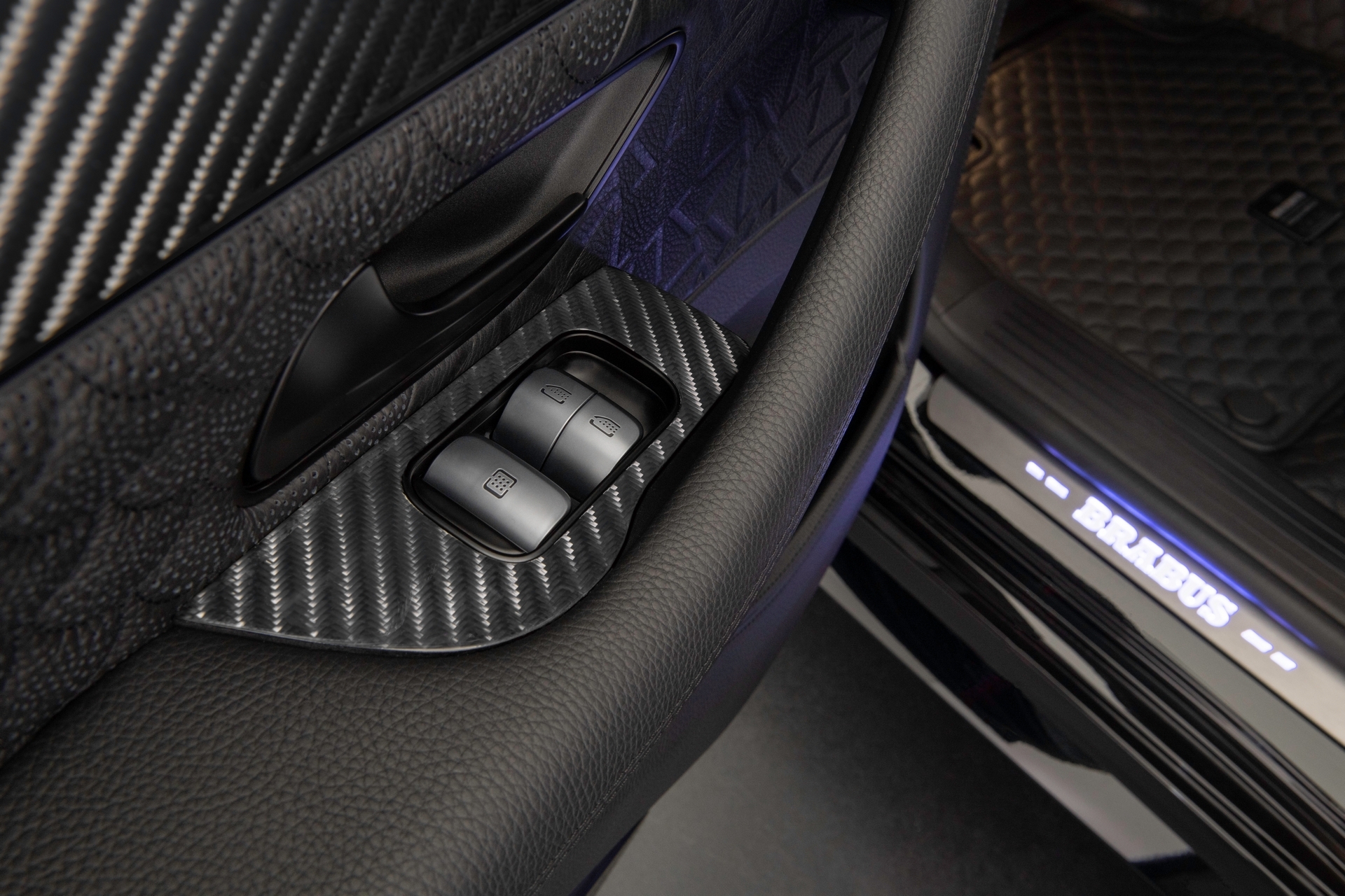 Brabus 900 Superblack - 27