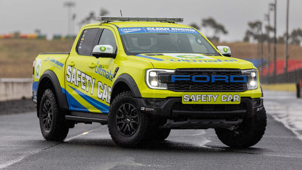  The Ford Ranger Raptor Is The Supercars Championship’s New Safety Car