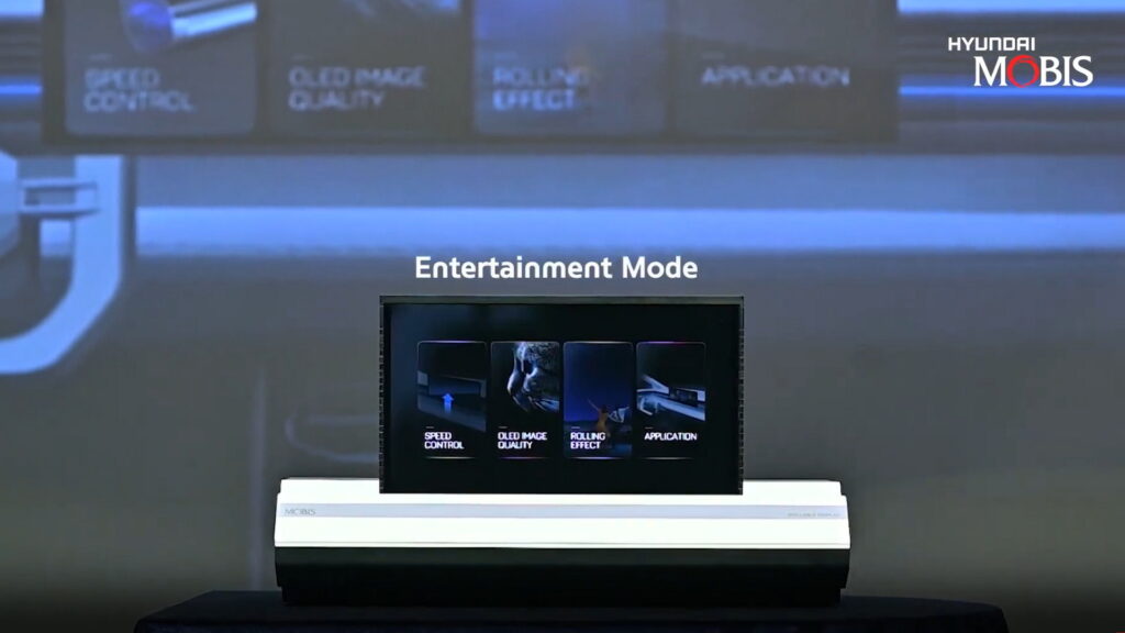  Hyundai’s Roll-Up Screen Could Be The Next Big Thing For In-Car Displays