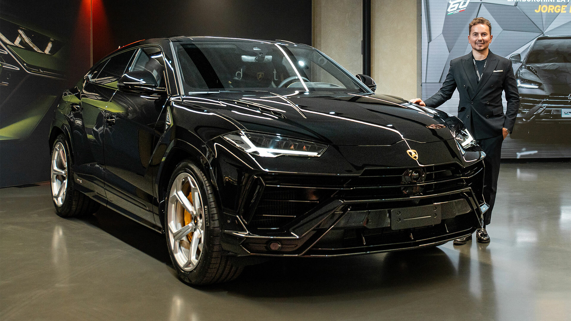 Lamborghini Urus The World Premiere カタログ Lamborghini Urus SE Makes World Premiere at Auto China Beijing 2024