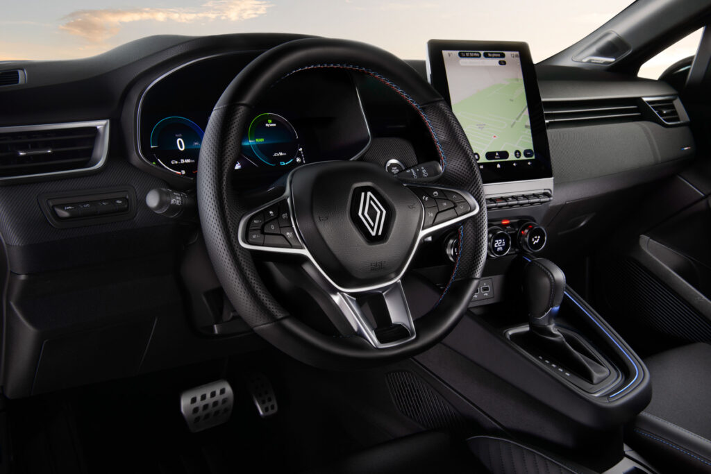 Renault Captur 2024 Interior