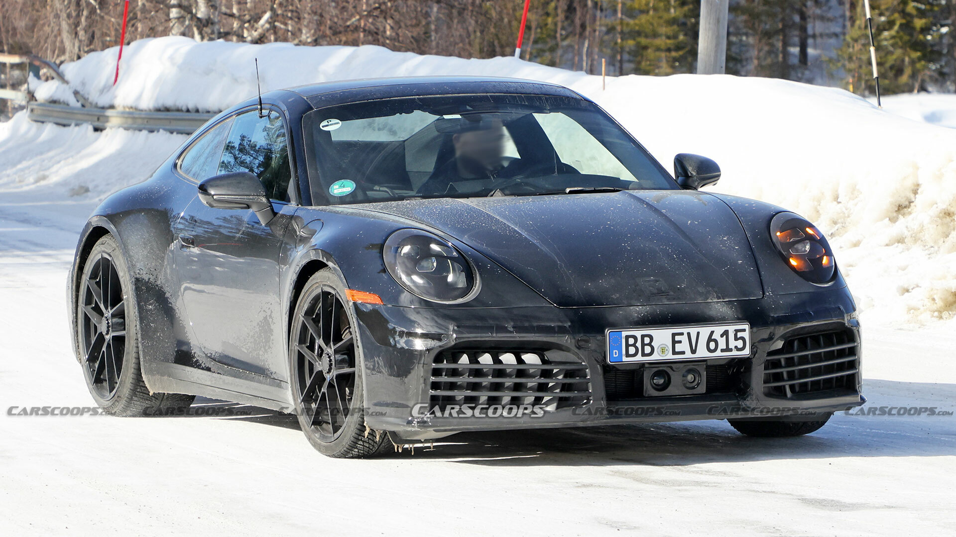 Güncellenen Porsche 911 GTS, bu yıl lansmana hazırlanıyor