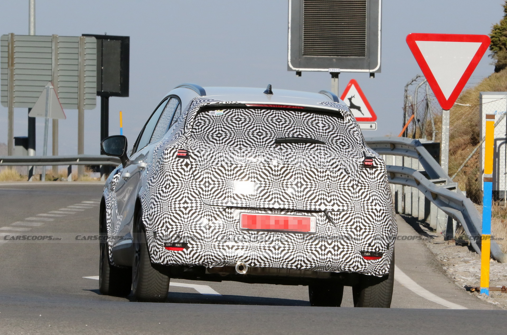 Renault Captur Scoops - 13