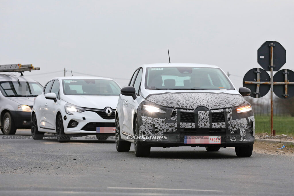  Facelifted 2024 Renault Clio Gains Big Espace-Style Grille