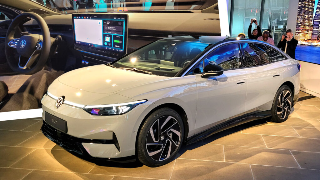 2025 VW ID.7 Is Coming After Tesla’s Model 3 With Up To 435 Miles Of Range