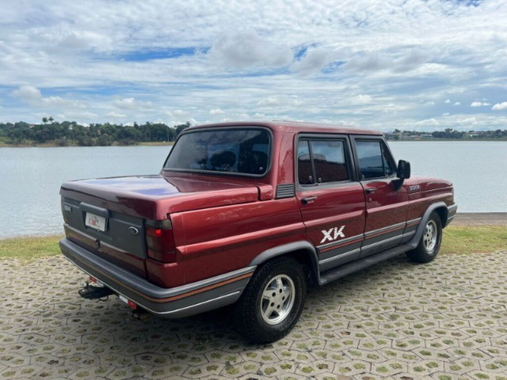 the-oddball-ford-f-1000-deserter-sr-xk-sedanified-pickup-is-a-collector
