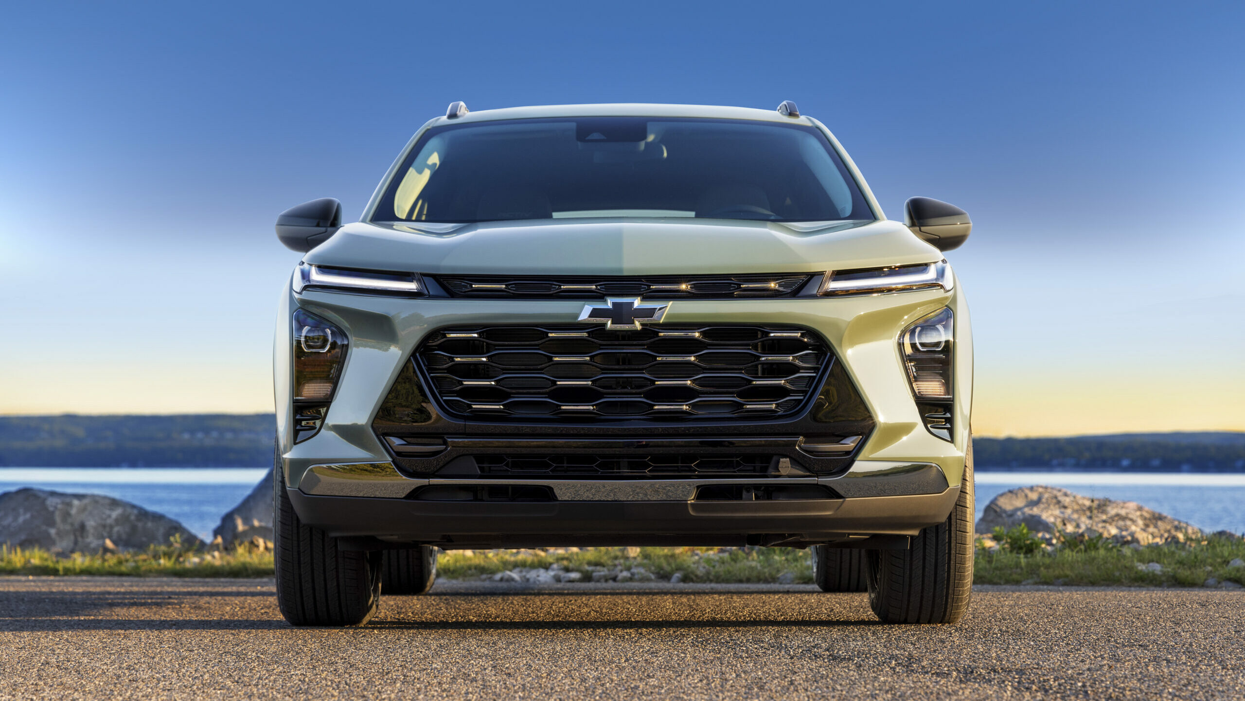 2024-chevrolet-trax-activ-009