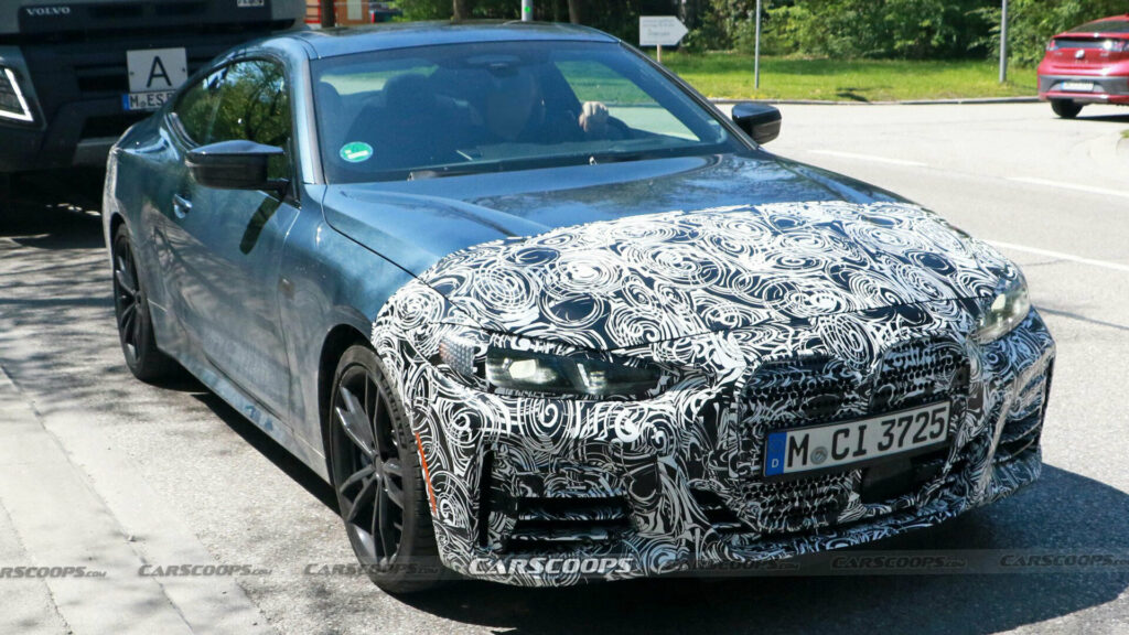  2025 BMW 4-Series Coupe Spied With Barely Noticeable Updates