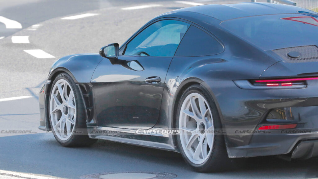  Undisguised Porsche 911 ST Reveals Its Aero Secrets