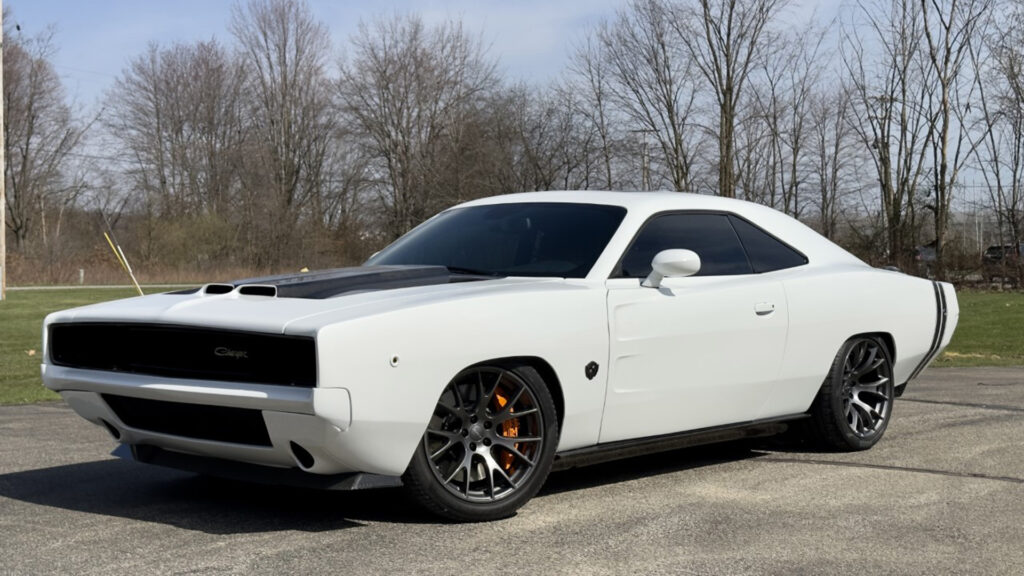  ExoMod Unleashes 1,000HP ’68 Charger Built From Modern Challenger Hellcat And Tuned By Hennessey