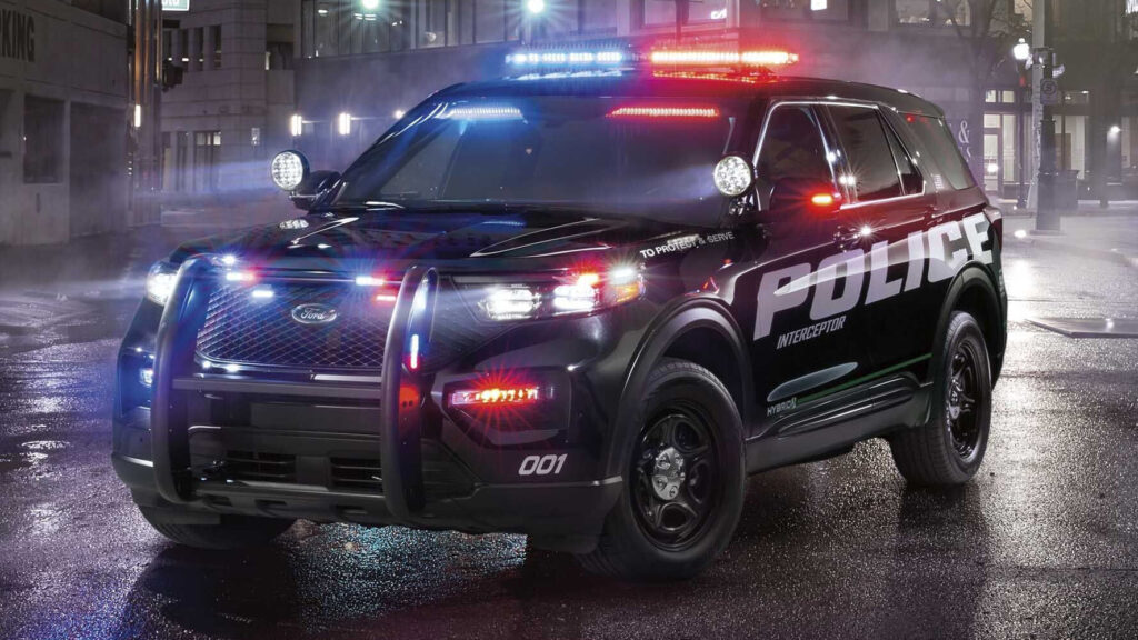  Ford Is Recalling Over 500 Explorer Police Vehicles Due To Screen Fault