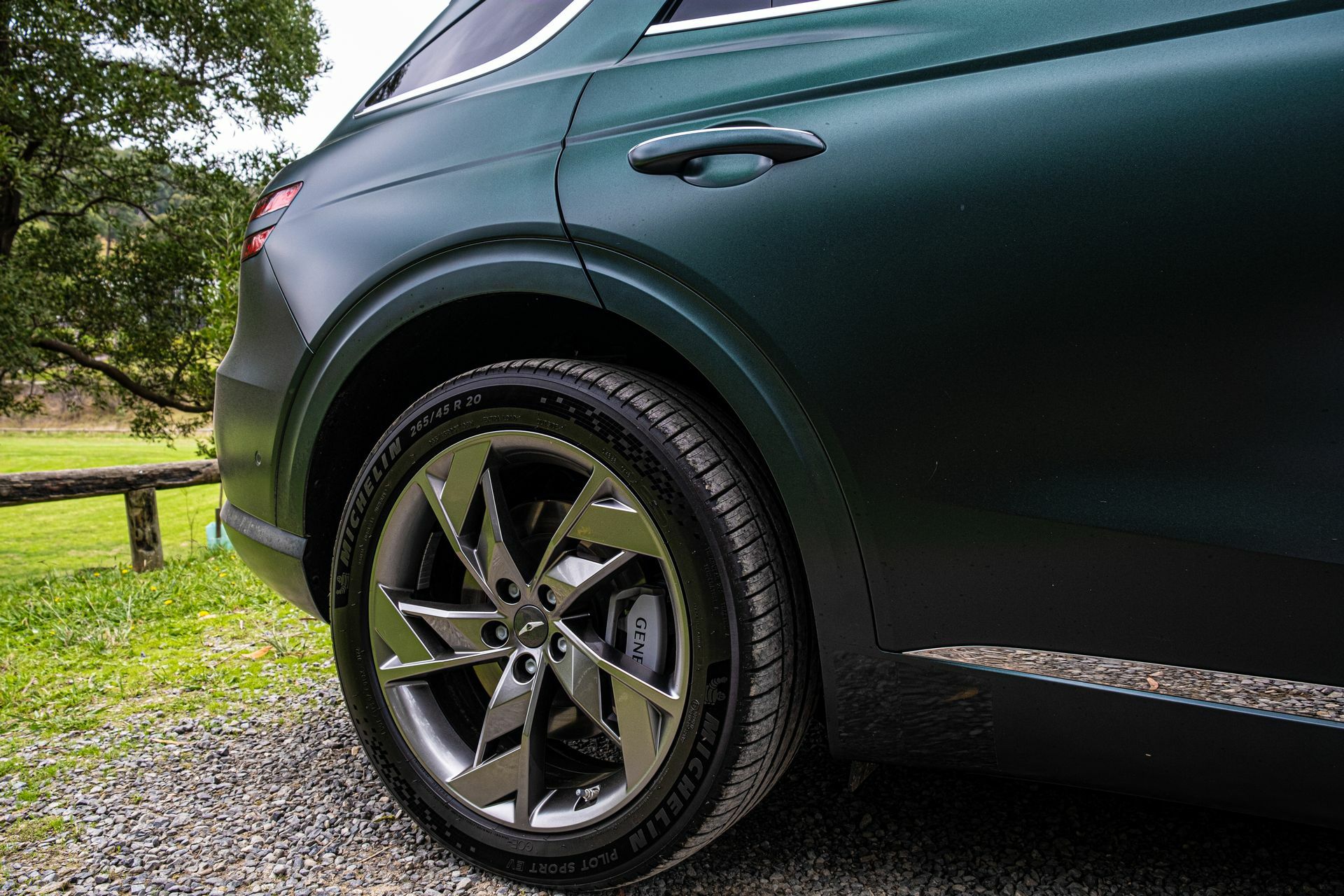 Genesis Electrified GV70 - 22